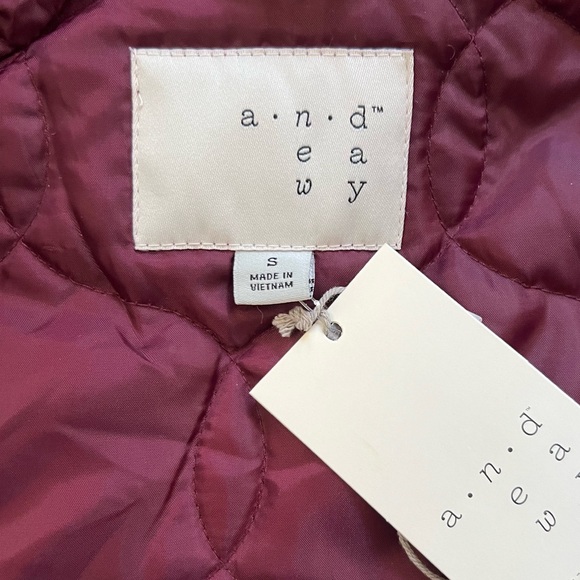 A New Day Quilted Jacket - Picture 5 of 5